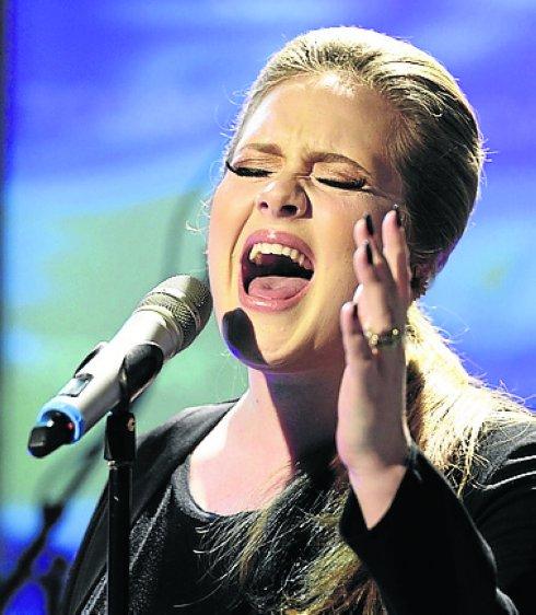 Adele pasa de la Super Bowl