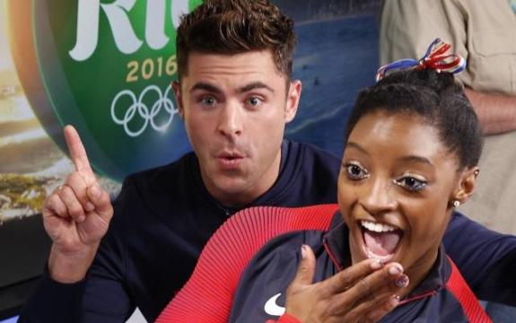 Simone Biles conoce a uno de sus ídolos, Zac Efron