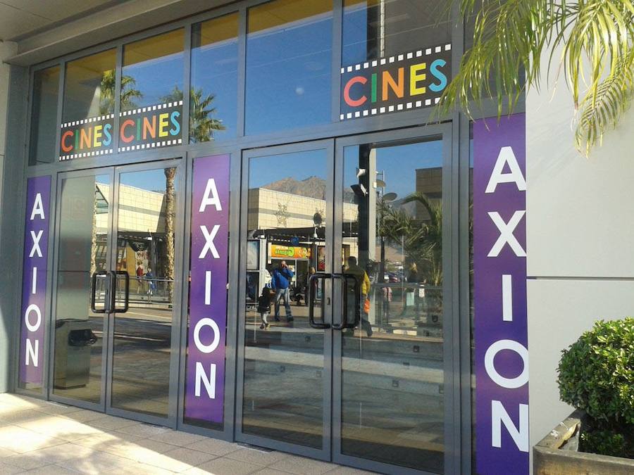 Denuncian a cines de Alcoy por impedir la entrada de alimentos del exterior