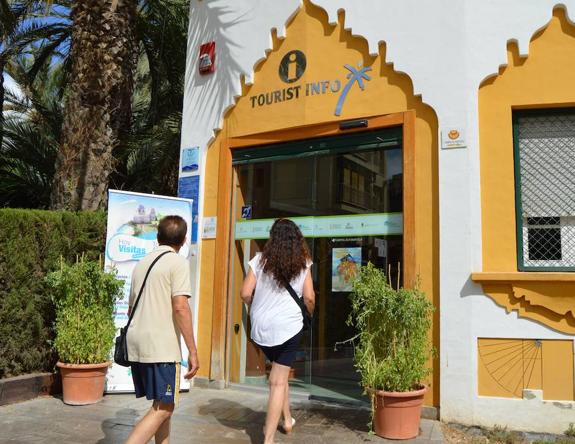 La afluencia de turistas aumenta un 13% en el primer semestre respecto al año anterior