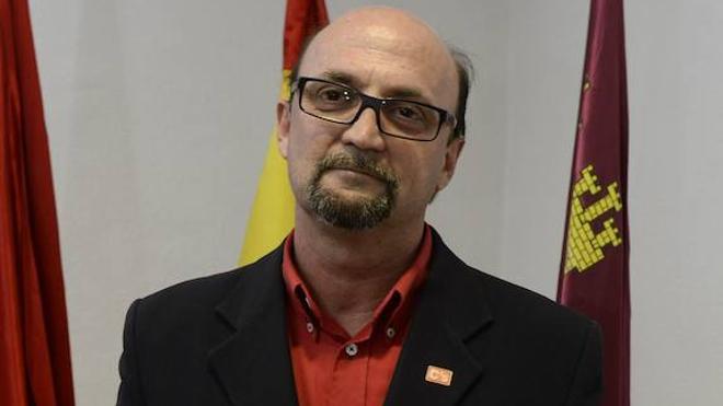 El pedáneo de El Puntal espera el soterramiento de las torres eléctricas a lo largo de 2018