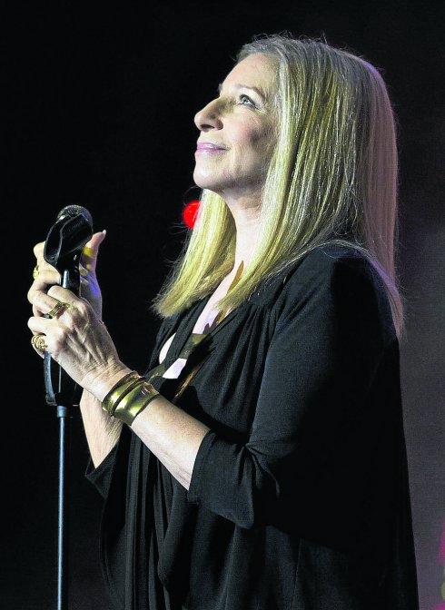 Streisand se estresa por una 'ese'