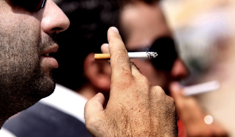 El Estado recauda en la Comunitat un 1,38% más por impuestos del tabaco