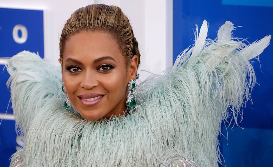 MTV VMA'S 2016: Beyoncé brilla en la alfombra roja y otros modelitos de infarto