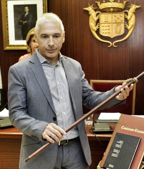 UPyD arrebata al PSPV la Alcaldía de Novelda en un pleno cargado de tensión