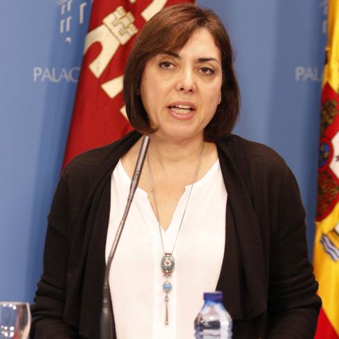 Guillén promete mejorar la regulación del personal emérito con un decreto