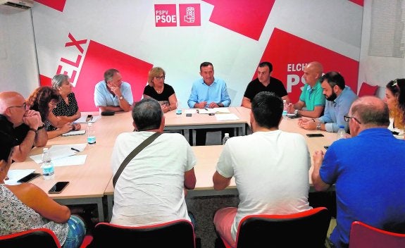 El PSOE impulsará la política social en los próximos presupuestos