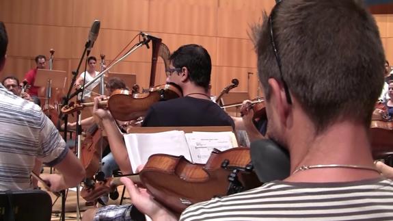 La Sinfónica de Murcia colabora con el guitarrista Carlos Piñana en su nuevo disco