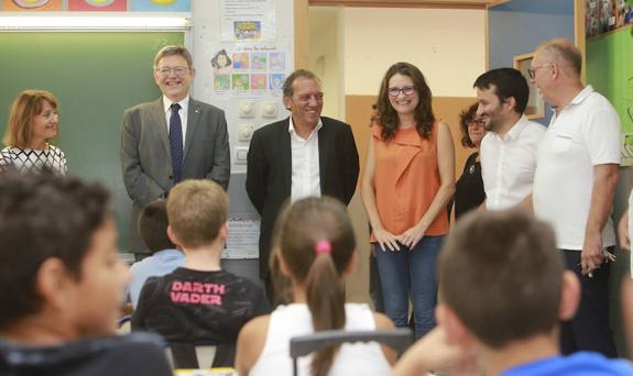 El Consell subleva a 25.000 enfermeros con los nuevos protocolos sanitarios en colegios