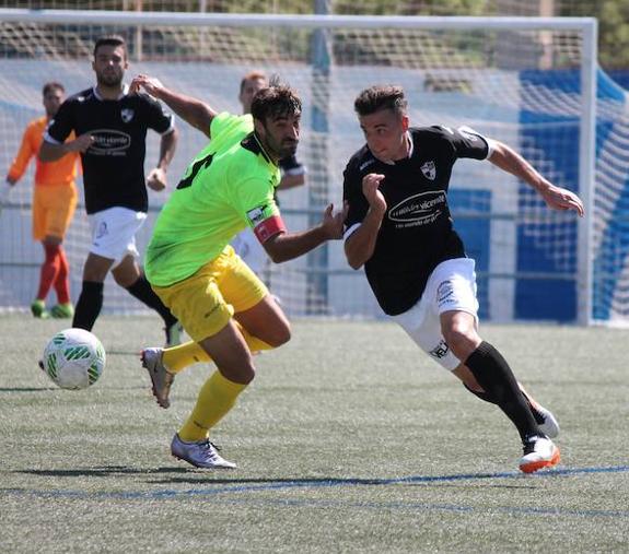 Gabarre y dos palos hunden al Deportivo