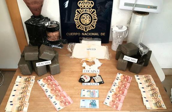 A prisión por esconder en casa 15 kilos de hachís y 1,5 de speed