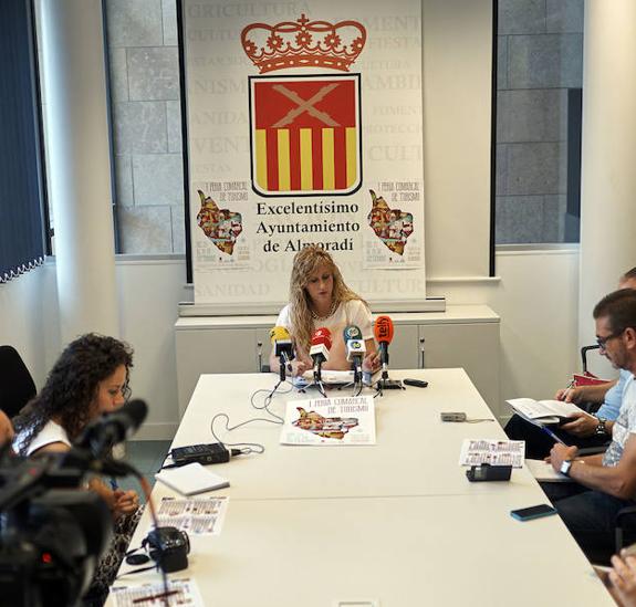 Almoradí reúne a 15 municipios en una feria de turismo con vocación comarcal