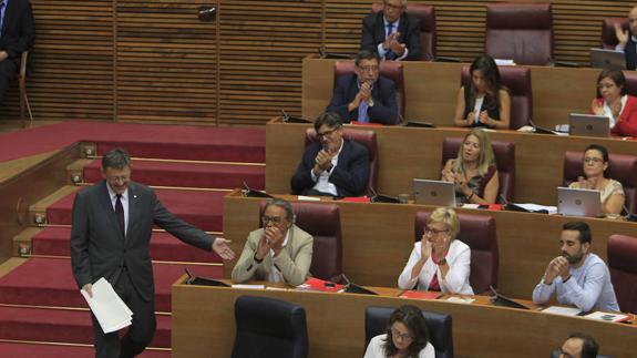 La decisión de continuar en el Grupo Mixto del Senado es «absolutamente denigrante»