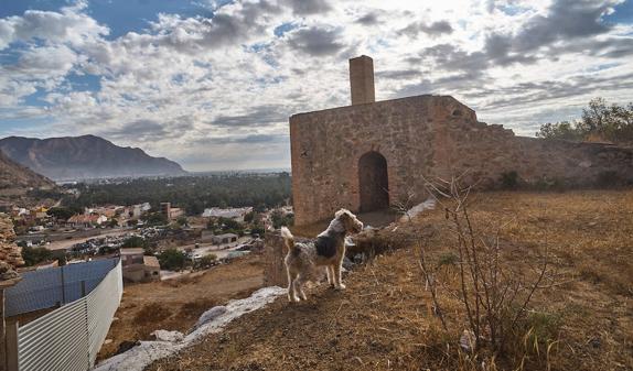Patrimonio reactiva el expediente para pedir el BIC para el horno de aludeles de San Antón