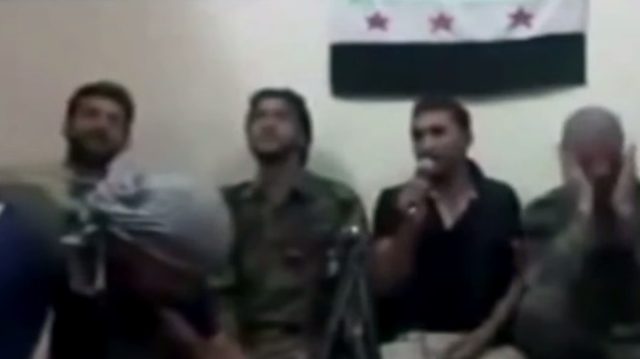 Unos terroristas sirios explotan un artefacto casero por error al hacerse un 'selfie'