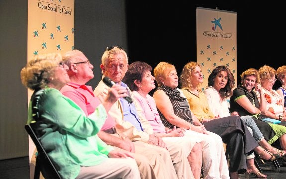 La obra 'Entre versos y Marsillach' une a los mayores con el teatro