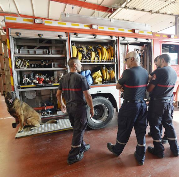 El PSOE pide un aumento del 15% en la plantilla de bomberos