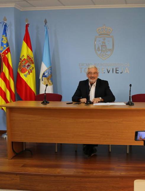 Dolón mantiene el pulso con Sueña e insta a sus dos concejales a dejar el gobierno local