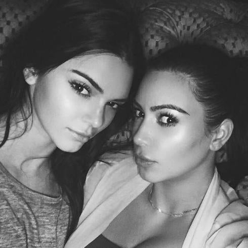 Kim Kardashian critica los tatuajes de Kendall Jenner