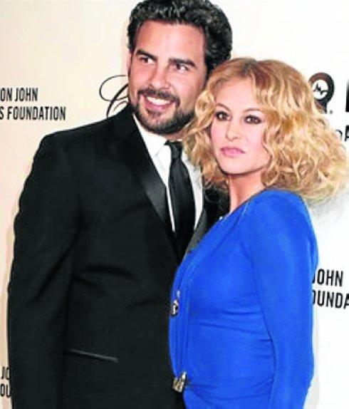 Paulina Rubio echa a su novio