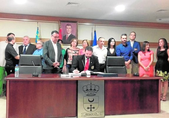 Redován distingue a su banda de música