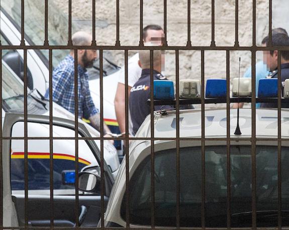 Envían a prisión al homicida confeso de su tía en Alicante