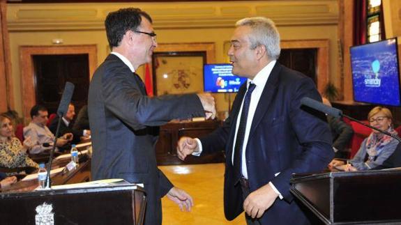 El secretario de Estado de Telecomunicaciones pone en marcha 'MiMurcia'