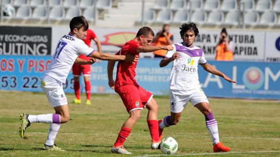 El Lorca choca ante un Jaén con nueve (0-0)