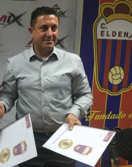 Germán Torregrosa dimite como presidente del CD Eldense