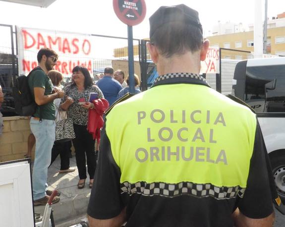 Mercaderes presentan 135 alegaciones a la reubicación del zoco de Los Huertos