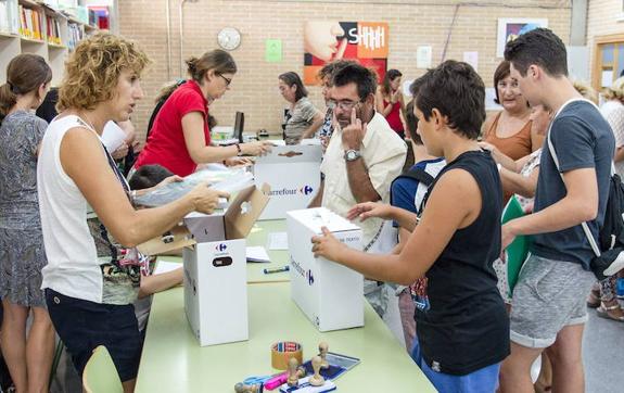 El Ayuntamiento desbloquea el pago pendiente a las familias de Xarxa Llibres