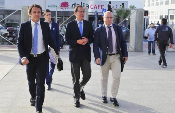 Cámara declara «muy tranquilo y esperando que todo se resuelva de una vez»