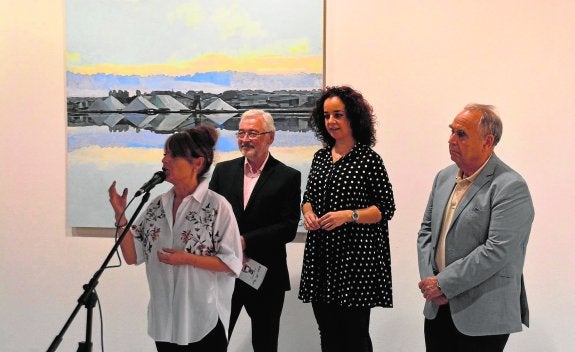 Laura Cos 'acaricia' la luz