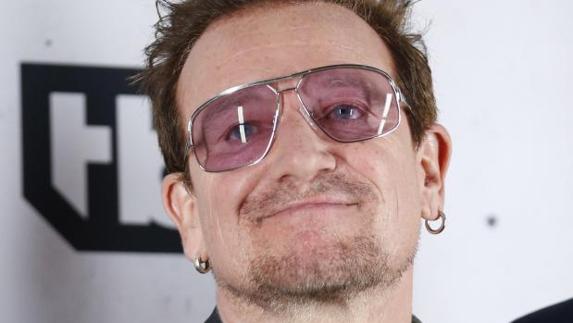 Bono, de U2, entra en la lista de 'Mujeres del año' de la revista Glamour