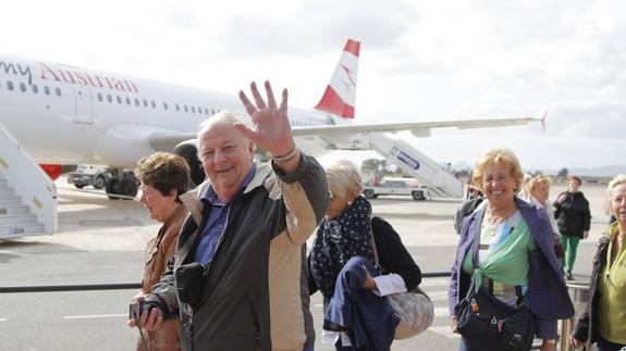 Desciende el número de pasajeros del aeropuerto de San Javier en 2016