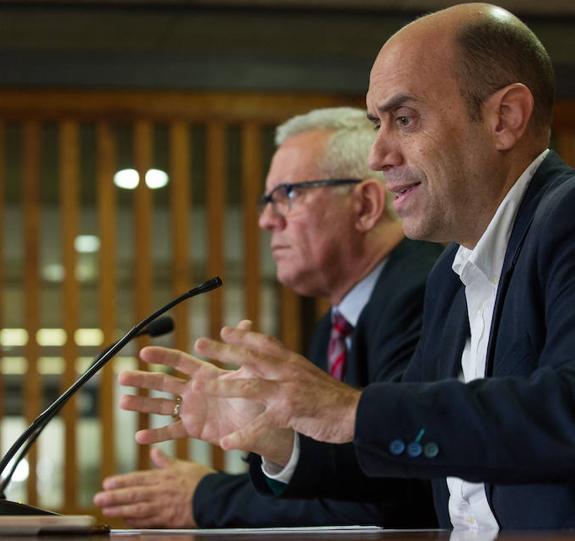 Ayuntamiento y grandes superficies negocian contrarreloj la apertura total