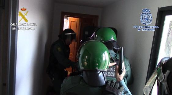 Cae un clan familiar iraní que robaba haciéndose pasar por policías