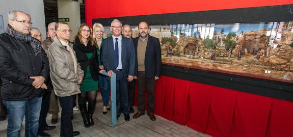 Luces en todos los barrios e iniciativas de dinamización para animar el consumo