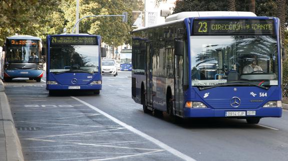 Convocan un concurso de ideas para bautizar el 'bono joven' de transporte