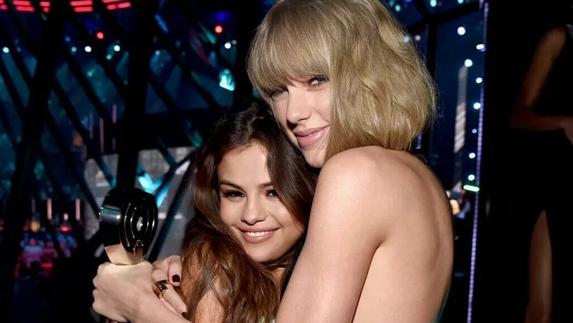 Selena Gomez quiere robarle a Taylor Swift su mejor amiga