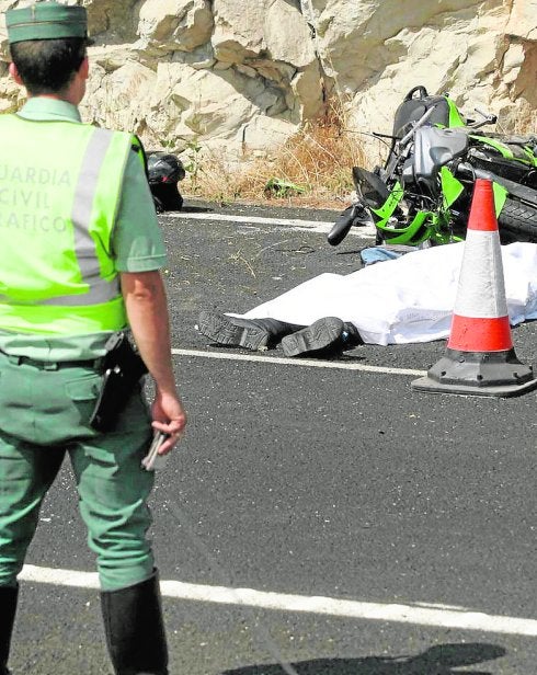 Las carreras de motos en el norte de Alicante llegan a Gobierno y Senado