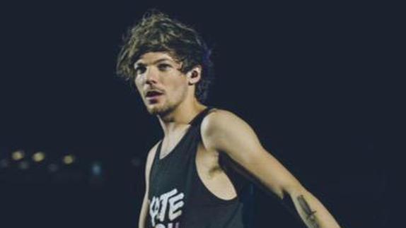 Louis Tomlinson, el último One Direction, se lanza en solitario