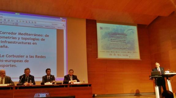 Villena se ofrece como sede para la construcción del Nodo Logístico