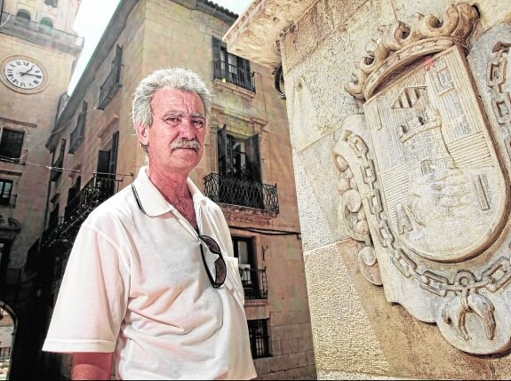 Muere Tomás Ramírez, una institución del periodismo municipal en Alicante