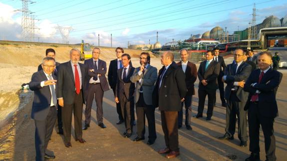 Fomento fecha el acceso ferroviario a Escombreras para el segundo semestre de 2017