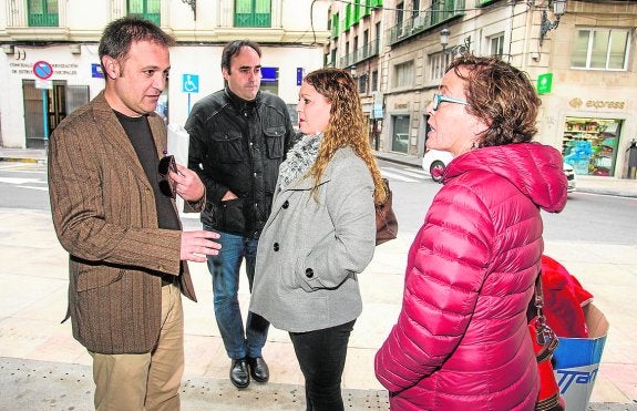 El Ayuntamiento no le cierra la puerta a Raúl Mérida