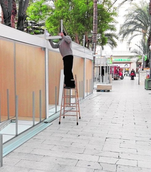 Los mercados navideños de la Glorieta y Plaza de Castilla acogerán 37 puestos