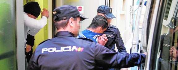 Los acusados de asesinar a una transexual, declarados culpables