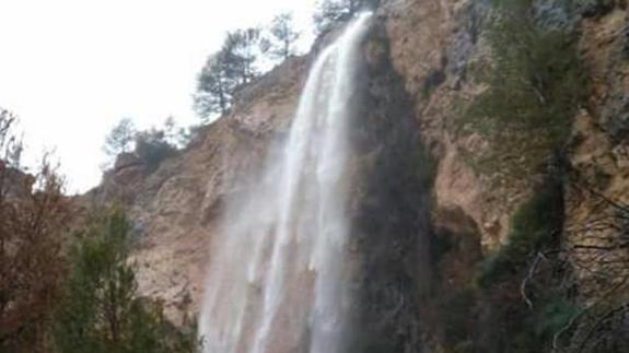 El chorro de El Salt vuelve a brotar en Alcoy