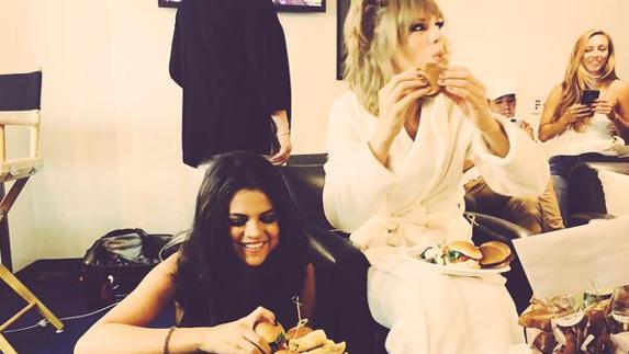 Selena Gomez enfurece a Taylor Swift trabajando con Katy Perry